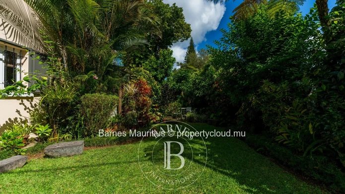 FLOREAL - Charming & Cozy Family Home - 4 bedrooms