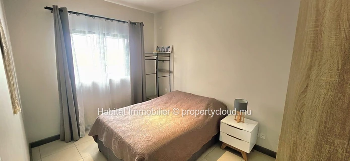 To rent: This charming contemporary furnished and equipped apartment of 108 m² in Helvétia 