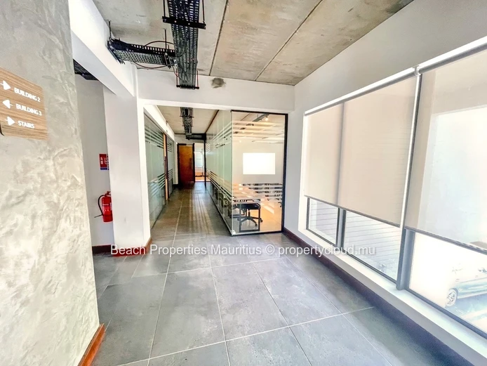 Find Your Perfect Office Haven in the Vibrant Hub of Tamarin, Black River