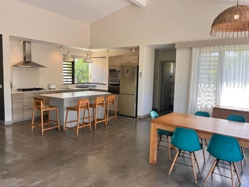 4 Bedroom Villa