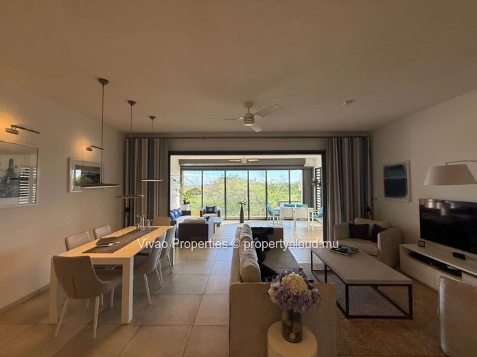 Luxueux appartement de 3 chambres à vendre à Balaclava dans le cadre du régime d'acquisition IRS, avec piscine commun...