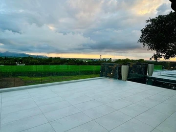 4 Bedroom Penthouse