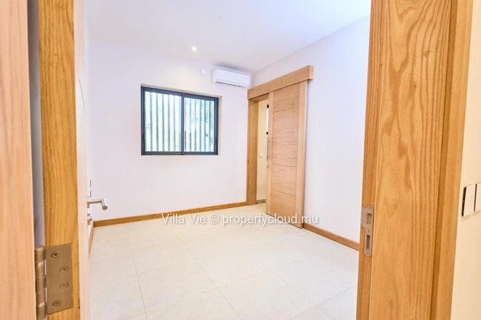 Belle Vue Harel - Spacious 4-bedroom apartment (Sole Mandate)