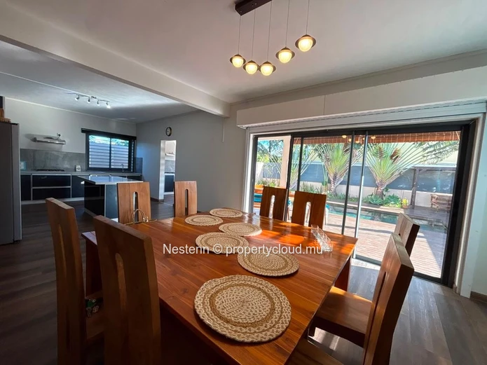 Villa D'exception 5 Suites À Louer – Pereybere  