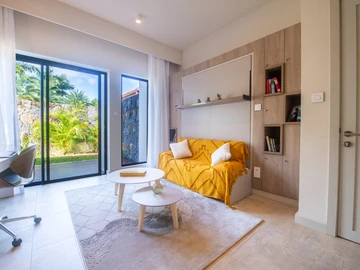 Expertly interior designed, a fabulous fully furnished modern villa ready to move.