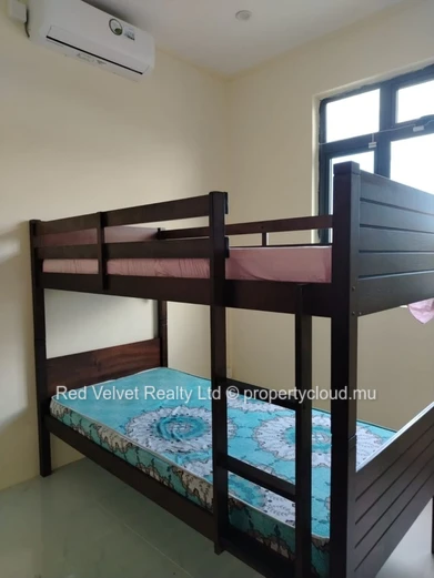 Maison familiale à louer à Albion | 3 chambres avec salle de bain attenante