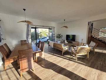 4 Bedroom Villa
