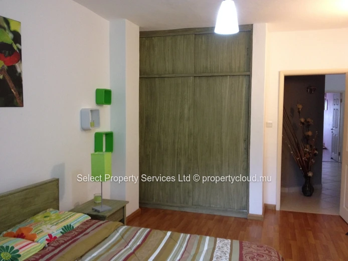 Appartement moderne et meublé à vendre à Trianon, Quatre Bornes