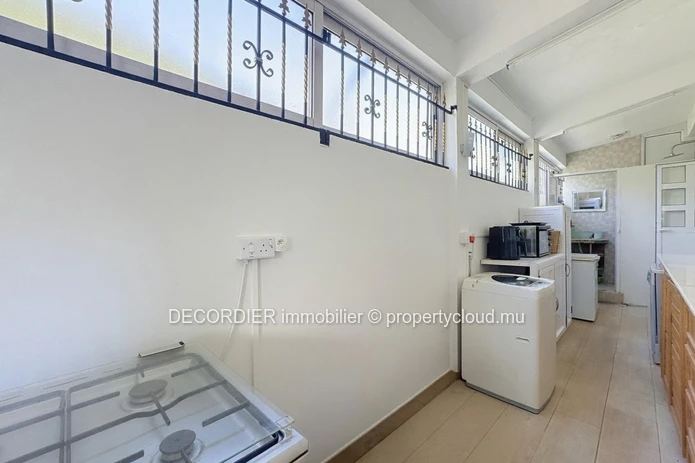 Semi-detached house for rent – Pereybère