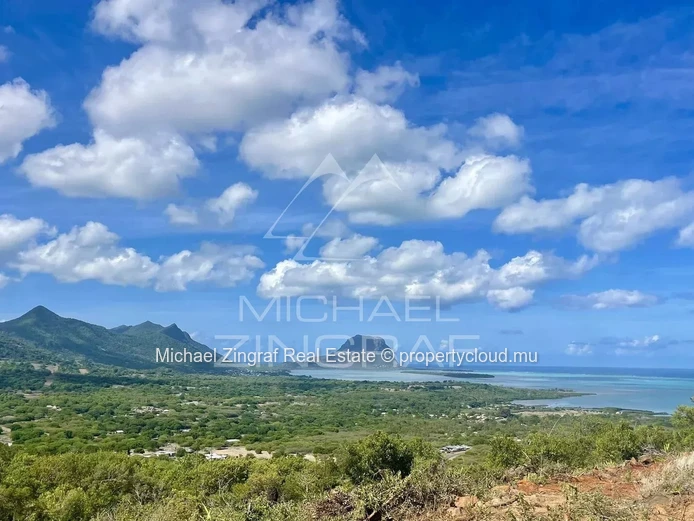 Villa de luxe avec vue panoramique sur Le Morne Brabant