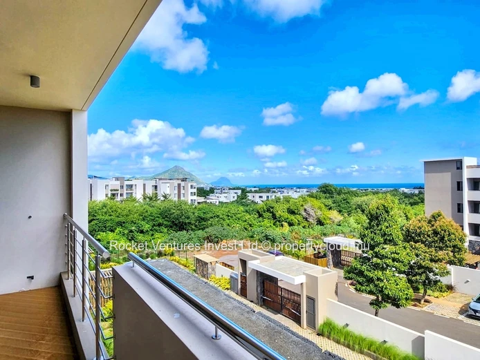 For Sale: 3-Bedroom Penthouse, Flic en Flac – West