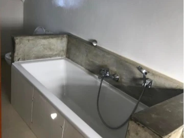 Beautiful Spacious Family Home 