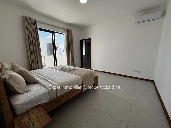 Villa Contemporaine Neuve 4 Chambres Avec Piscine Privée Et Rooftop – Péreybère