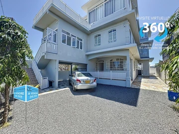 8 Bedroom House