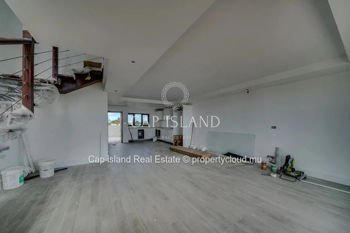 Stunning 3 bedroom beachfront duplex - Pereybère -