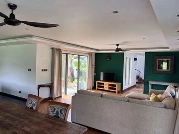 4 Bedroom Villa