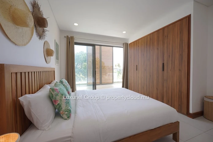 Appartement de luxe à vendre à Pointe aux Canonniers – 3 chambres en suite