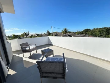 4 Bedroom Villa