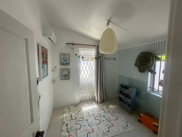 4 Bedroom Villa
