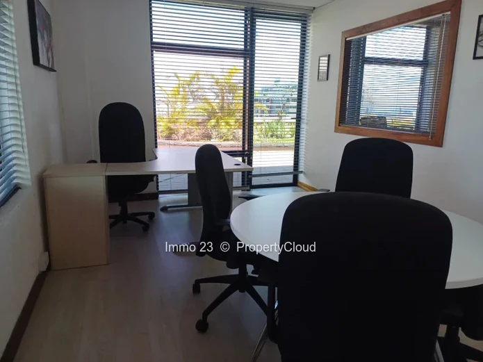 Office - 53m2 - Eb00e8ne - Ref. BU76630LO