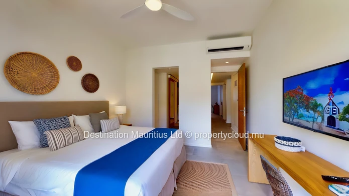 LES RÉSIDENCES DE MONT CHOISY — Live the island dream — where everyday luxury meets effortless living.