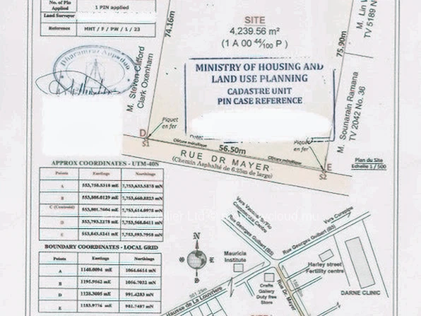 Rare Opportunity: Spacious 4,239m² Land for Sale, Ideal for Property Developers .Floreal.