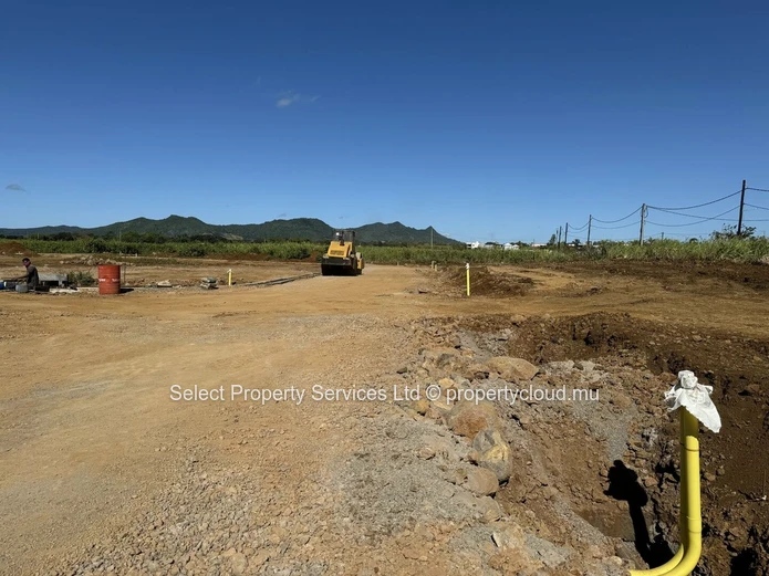 New Morcellement - Plots for Sale - Boulet Rouge - Centre de Flacq