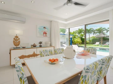 4 Bedroom Villa
