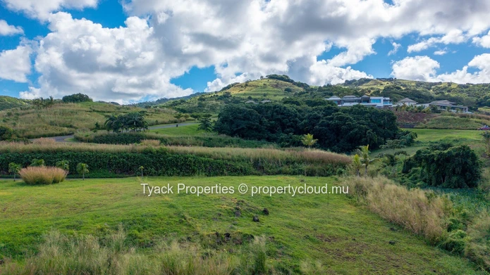 Terrain IRS à Vendre à Villa Valriche, Bel Ombre – Luxe & Prestige