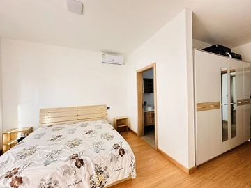 2 Bedroom Townhouse, Duplex