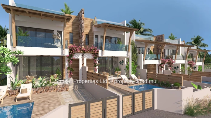 4 Large Duplex in Gated private Complex | Prime location