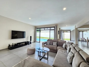 3 Bedroom Villa