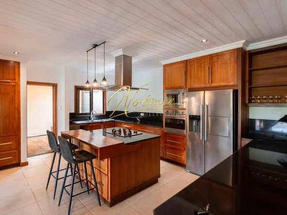 4 Bedroom Villa