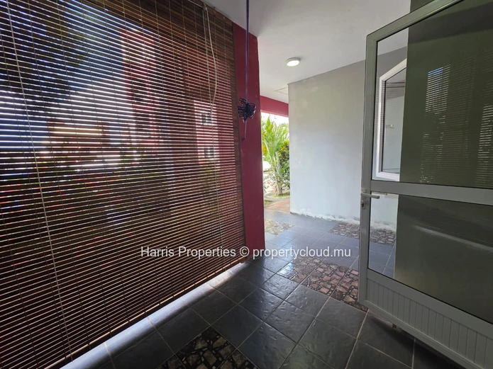 Magnifique appartement de 2 chambres à vendre – Pereybere
