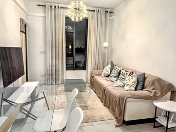 À Louer - Appartement De 2 Chambres - Ebene