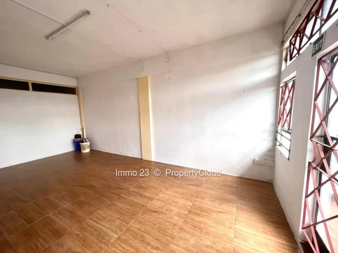 Office - 103m2 - Rose Hill - Ref. BU79347LO