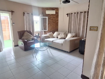 7 Bedroom House