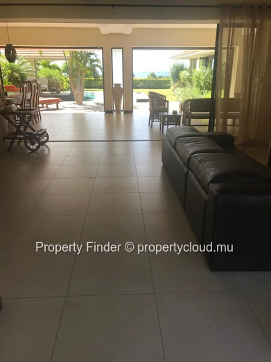 Superbe villa de 4 chambres avec une vue imprenable sur l'océan