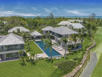 6 Bedroom Villa