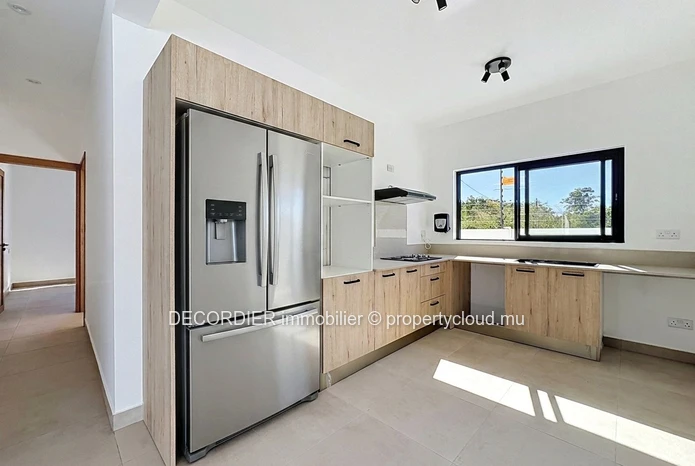 Maison à vendre – Grand Baie, La Salette (Mandat exclusif)