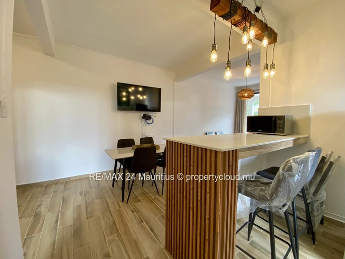 Brand-New Apartment with Views of Greenery