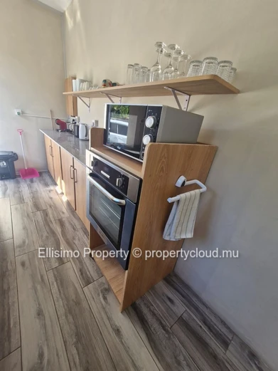À vendre – Villa 4 chambres dont 2 en suite avec piscine et jardin