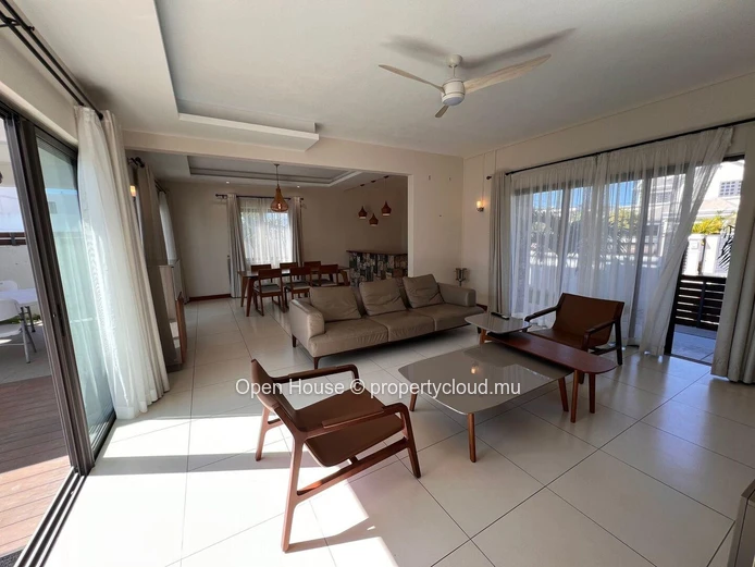 Architect-designed villa in Mon Choisy, featuring 4 bedrooms, 3 bathrooms, 1 office, and a swimming pool.