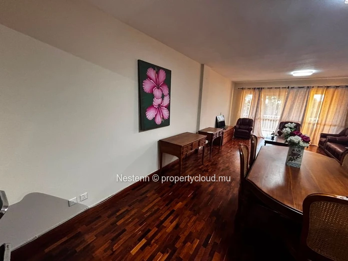 Family apartment in an upscale residence