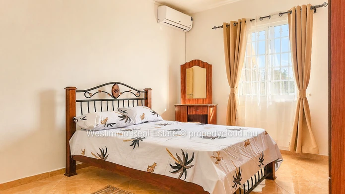 3-bedroom house for rent in La Preneuse with a garden, close to everything