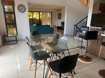 Townhouse, Duplex de 4 Chambres