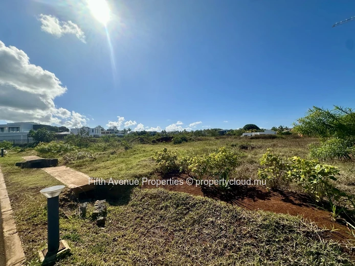 Azuri – Residential Plot in a Smart City
