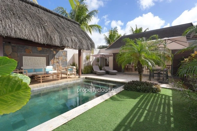 A vendre magnifique villa dans une residence accessible aux etrangers à Grand Baie, La Salette.