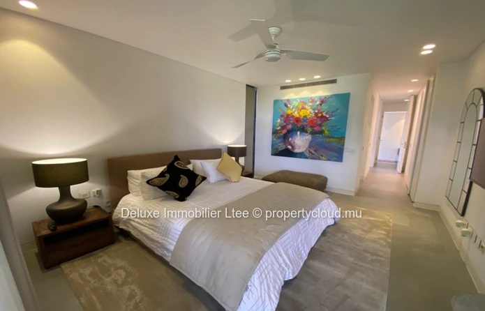 Pereybere Beachfront 3BR Apartment