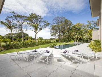 4 Bedroom Villa